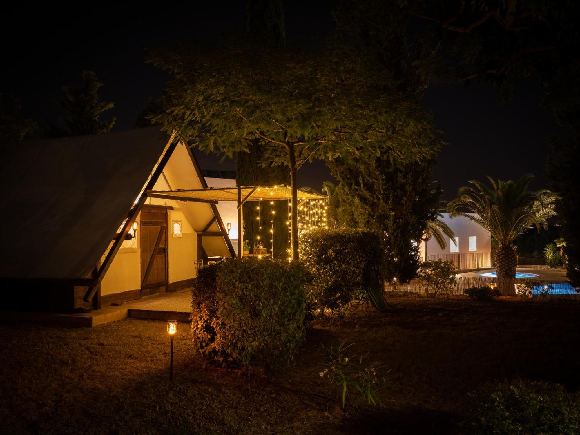 Camping L'Orangeraie Cálig المظهر الخارجي الصورة