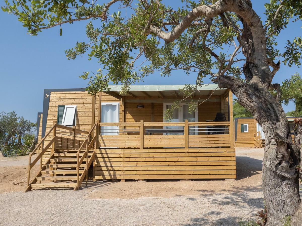 Camping L'Orangeraie Cálig المظهر الخارجي الصورة
